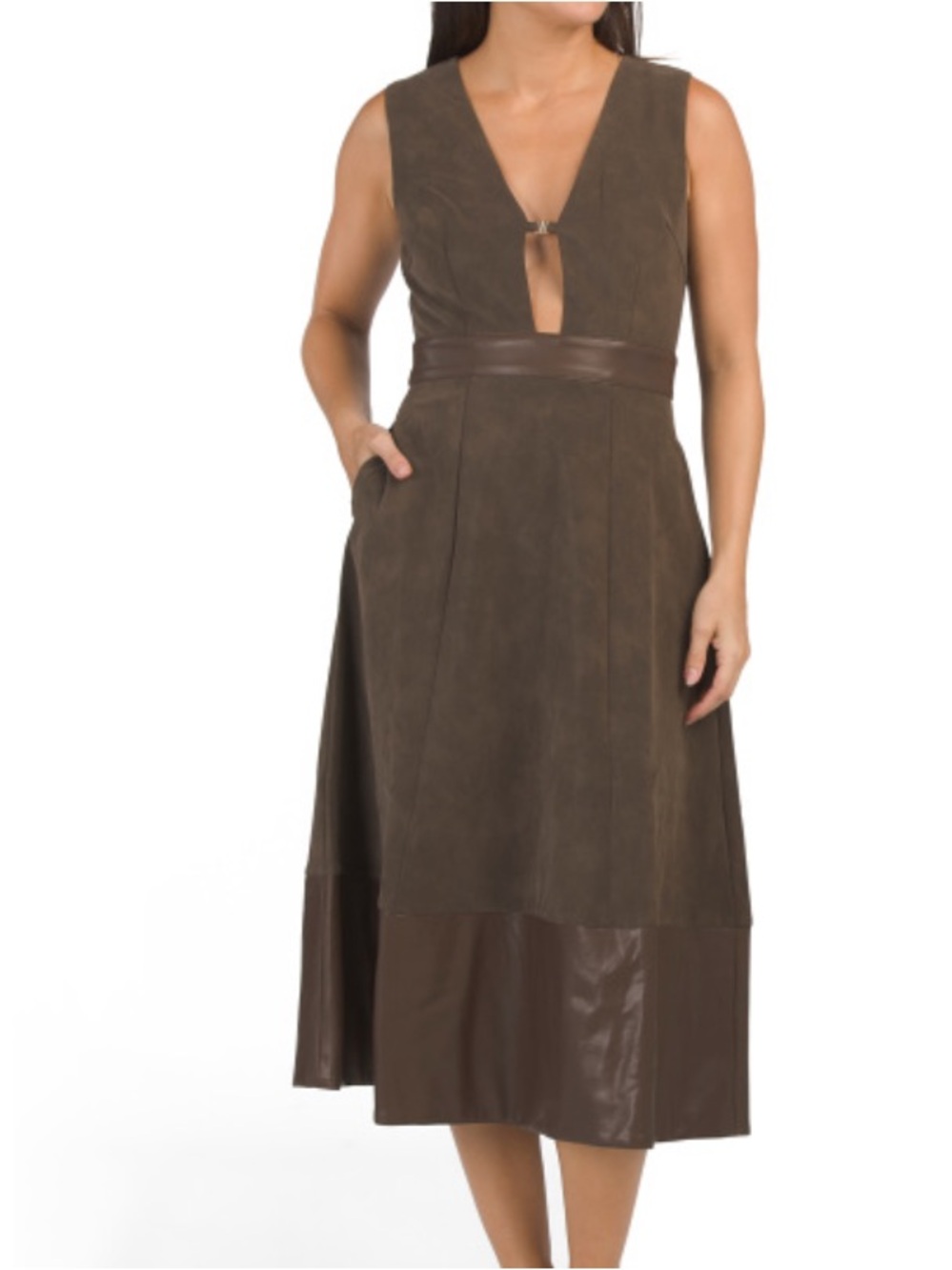 En Saison | Dresses | En Saison Sleeveless Vneck Brown Midi Dress With Waist Detail